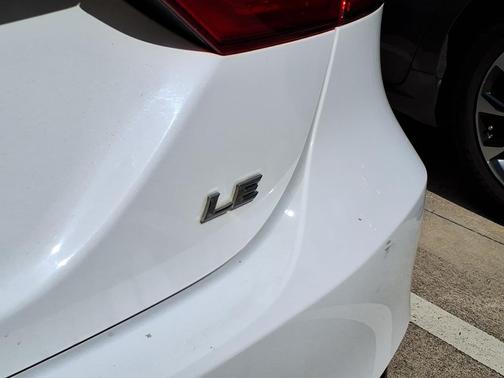 Super White 2020 Toyota Camry LE