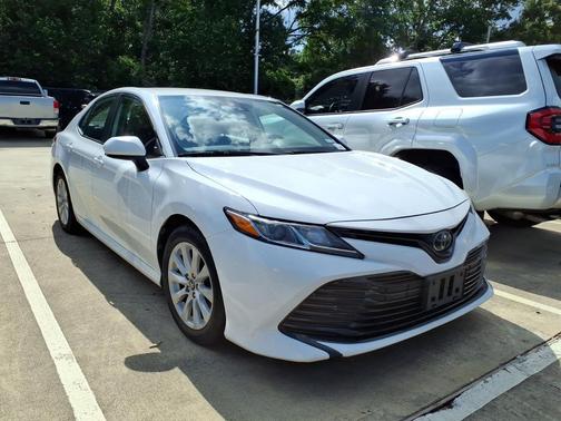 Super White 2020 Toyota Camry LE