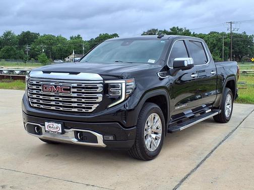 Onyx Black 2022 GMC Sierra 1500 Denali