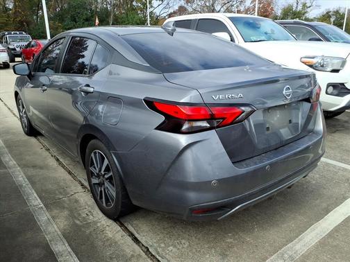 2021 Nissan Versa 1.6 SV