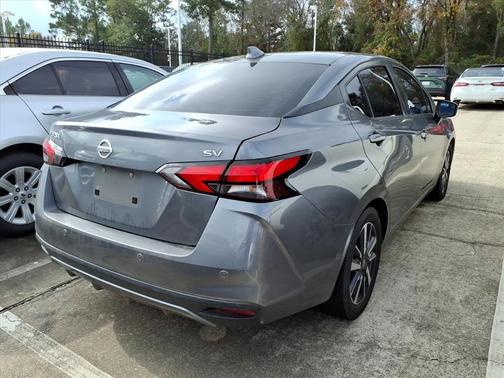 2021 Nissan Versa 1.6 SV
