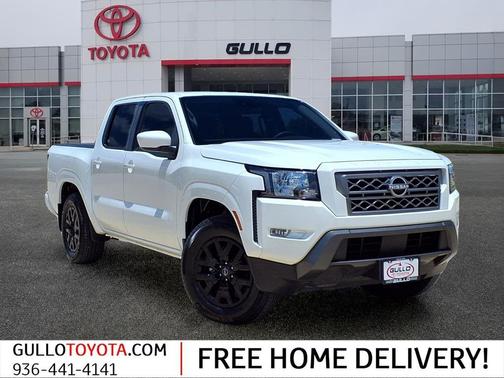 Glacier White 2024 Nissan Frontier SV