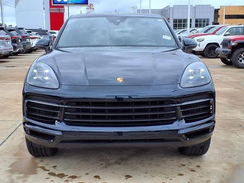 Moonlight Blue Metallic 2021 Porsche Cayenne Cayenne