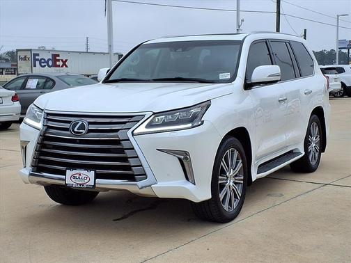 2017 Lexus LX 570 Base