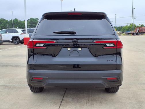 Black 2026 Toyota Grand Highlander XLE