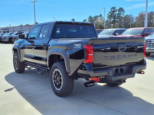 2026 Toyota Tacoma Hybrid Tacoma TRD Off-Road