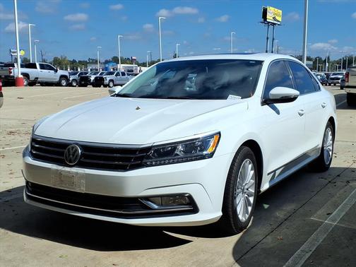 2016 Volkswagen Passat 1.8T SE