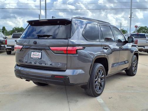 Magnetic Gray Metallic 2024 Toyota Sequoia Platinum