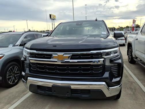 Dark Ash Metallic 2024 Chevrolet Silverado 1500 LT