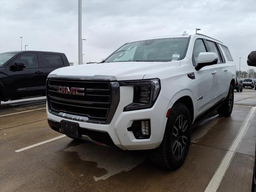 2023 GMC Yukon XL AT4