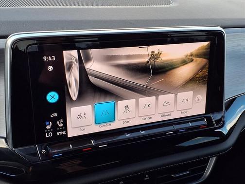 2024 Volkswagen Atlas Cross Sport 2.0T SE w/Technology 4MOTION