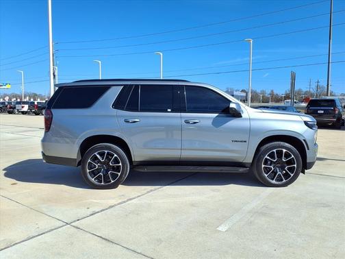 2025 Chevrolet Tahoe RST