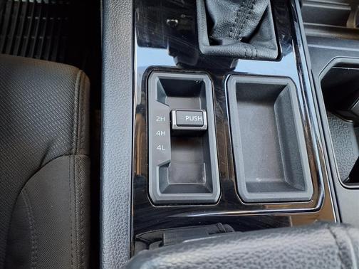 2024 Toyota Tundra SR