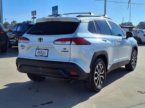 2024 Toyota Corolla Hybrid SE