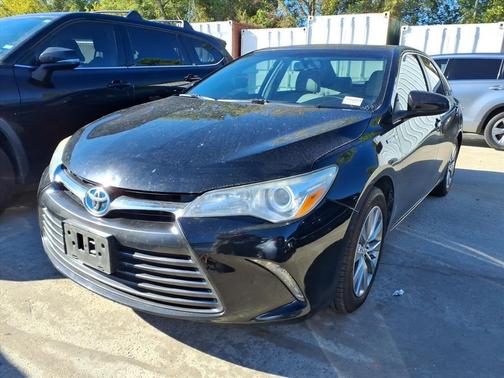 2016 Toyota Camry Hybrid XLE