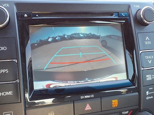 2016 Toyota Camry Hybrid XLE