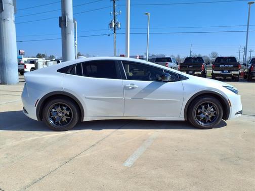 2023 Toyota Prius LE