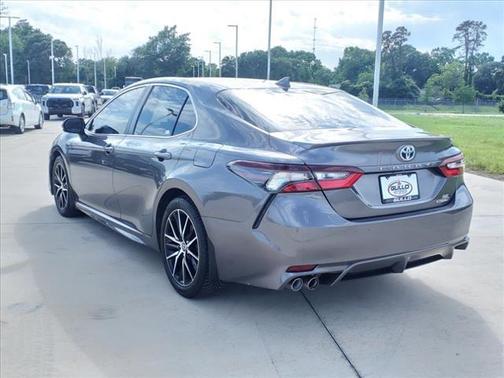 2021 Toyota Camry SE