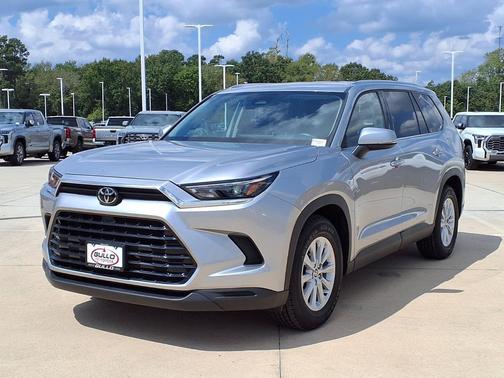 Celestial Silver Metallic 2025 Toyota Grand Highlander XLE