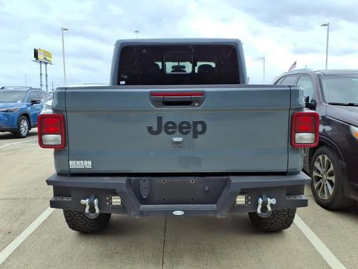 Anvil Clearcoat 2025 Jeep Gladiator Nighthawk