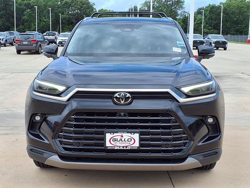 Midnight Black Metallic 2024 Toyota Grand Highlander Platinum