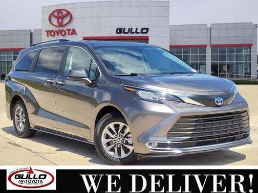 2023 Toyota Sienna XLE