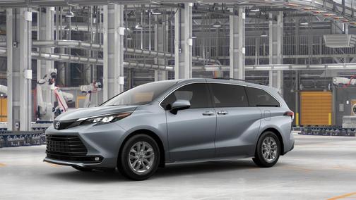 2025 Toyota Sienna XLE