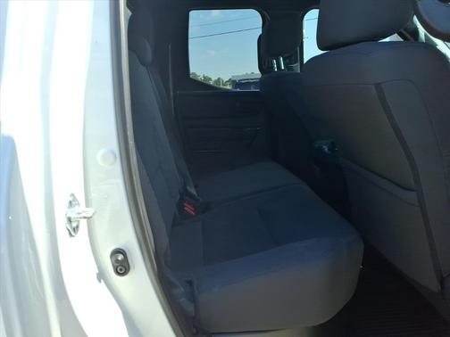 2025 Toyota Tundra SR