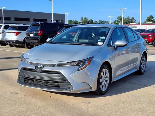 Classic Silver Metallic 2024 Toyota Corolla LE