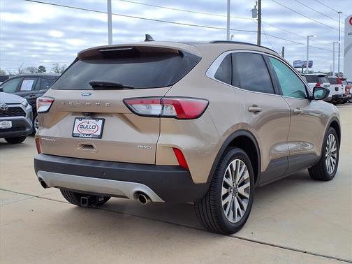 2021 Ford Escape Titanium