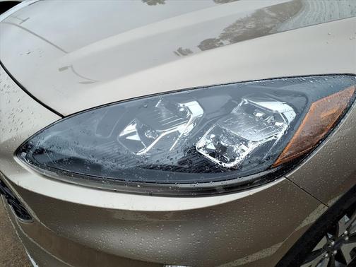 2021 Ford Escape Titanium