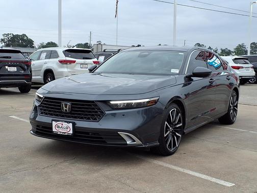 2023 Honda Accord Hybrid Touring