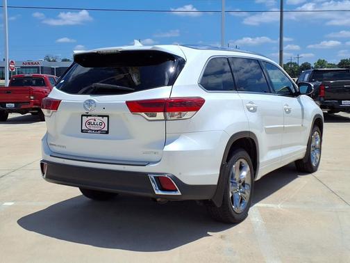 Blizzard Pearl 2018 Toyota Highlander Limited Platinum