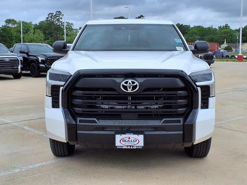 2025 Toyota Tundra SR