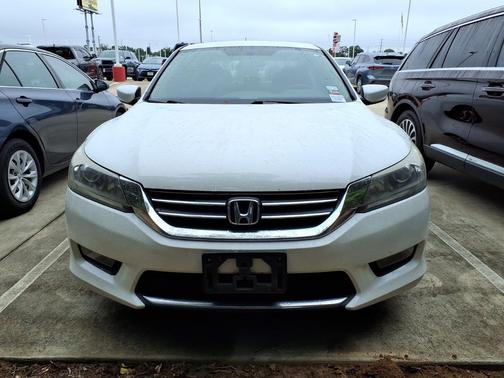 White Orchid Pearl 2014 Honda Accord Sport