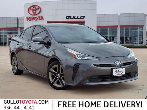 2020 Toyota Prius XLE