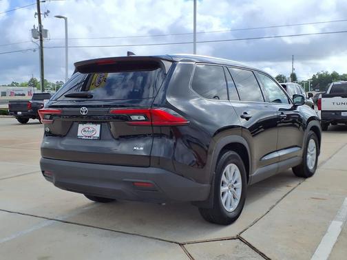 Midnight Black Metallic 2024 Toyota Grand Highlander XLE