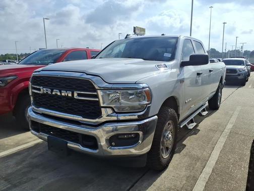 Bright White Clearcoat 2020 RAM 2500 Tradesman