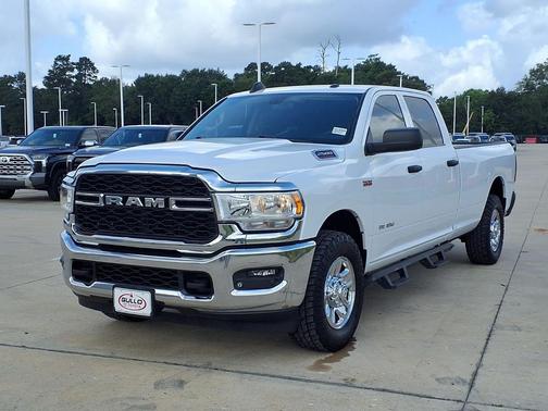 Bright White Clearcoat 2020 RAM 2500 Tradesman