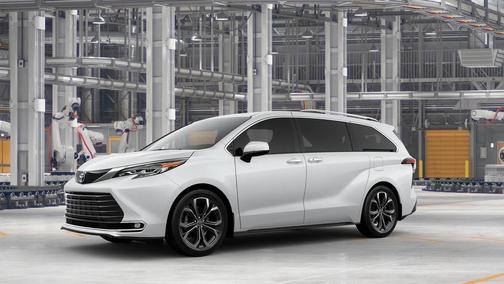 2025 Toyota Sienna Platinum 7 Passenger