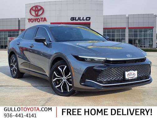 2023 Toyota Crown XLE