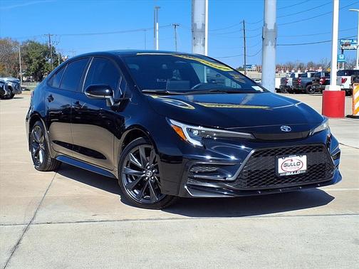 2025 Toyota Corolla SE