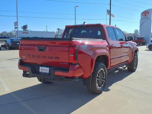2024 Toyota Tacoma Hybrid TRD Sport