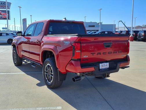 2024 Toyota Tacoma Hybrid TRD Sport