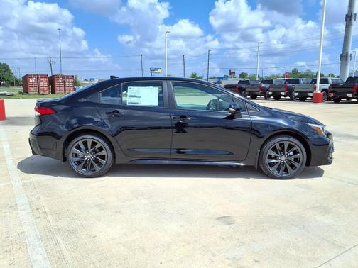 Black 2026 Toyota Corolla SE