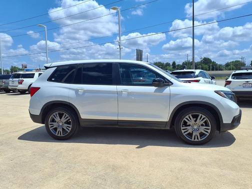 Platinum White Pearl 2020 Honda Passport EX-L
