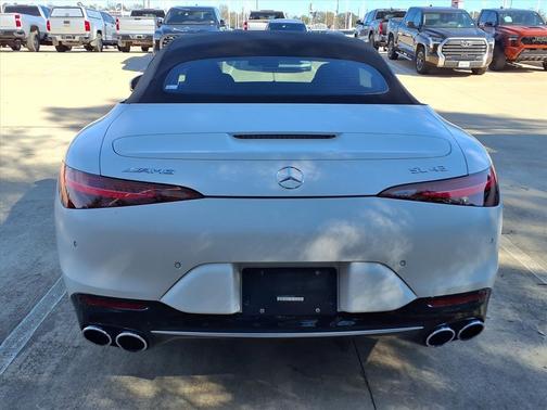 2023 Mercedes-Benz AMG SL 43 Base
