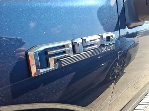 Blue Jeans Metallic 2019 Ford F-150 XLT