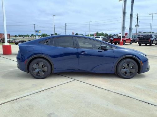 Blue 2026 Toyota Prius Plug-In Hybrid SE