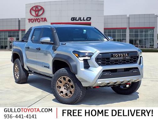 2025 Toyota Tacoma Hybrid Trailhunter